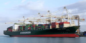 长荣旗下一集装箱船发生碰撞事故，曾挂靠上海、深圳、宁波等国内港口