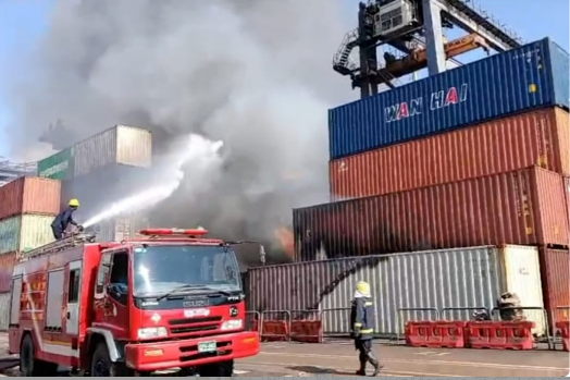 码头火灾致货物全损，货主索赔切记确认“仓至仓”保险条款